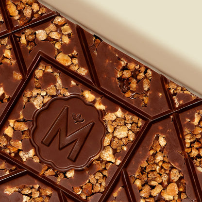 Caramelised Cinnamon & Cashew 65% Dark Chocolate Bar – Christmas edition